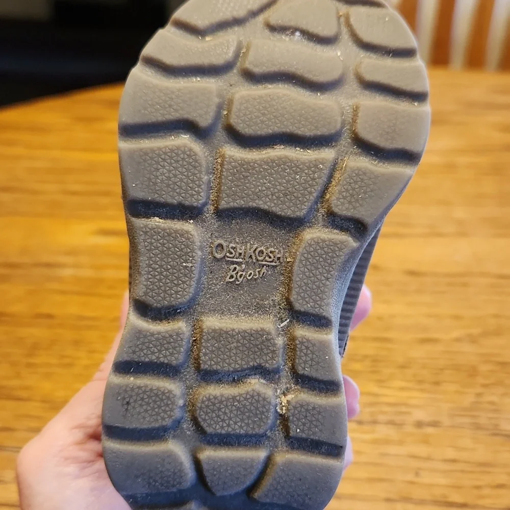 Oshkosh B'gosh Boys Doom Hiker Boots Size 4